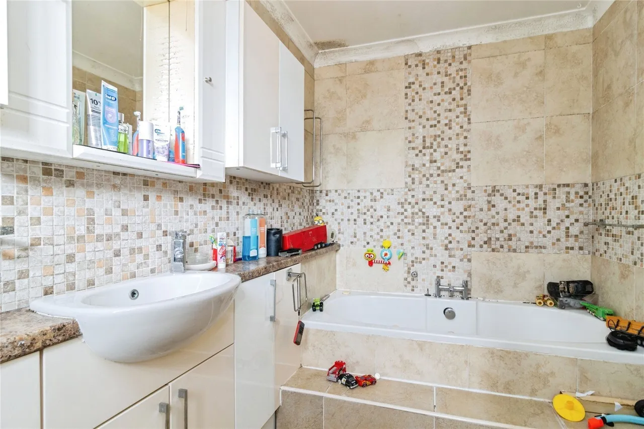 Brixham Road, Paignton, TQ4, photo 25