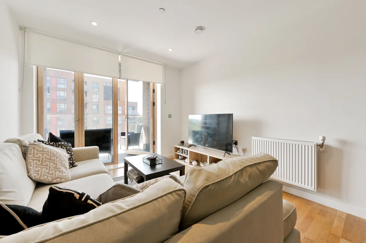 2 bed flat for sale — 38 Ipswich Court, Copley Close, Hanwell