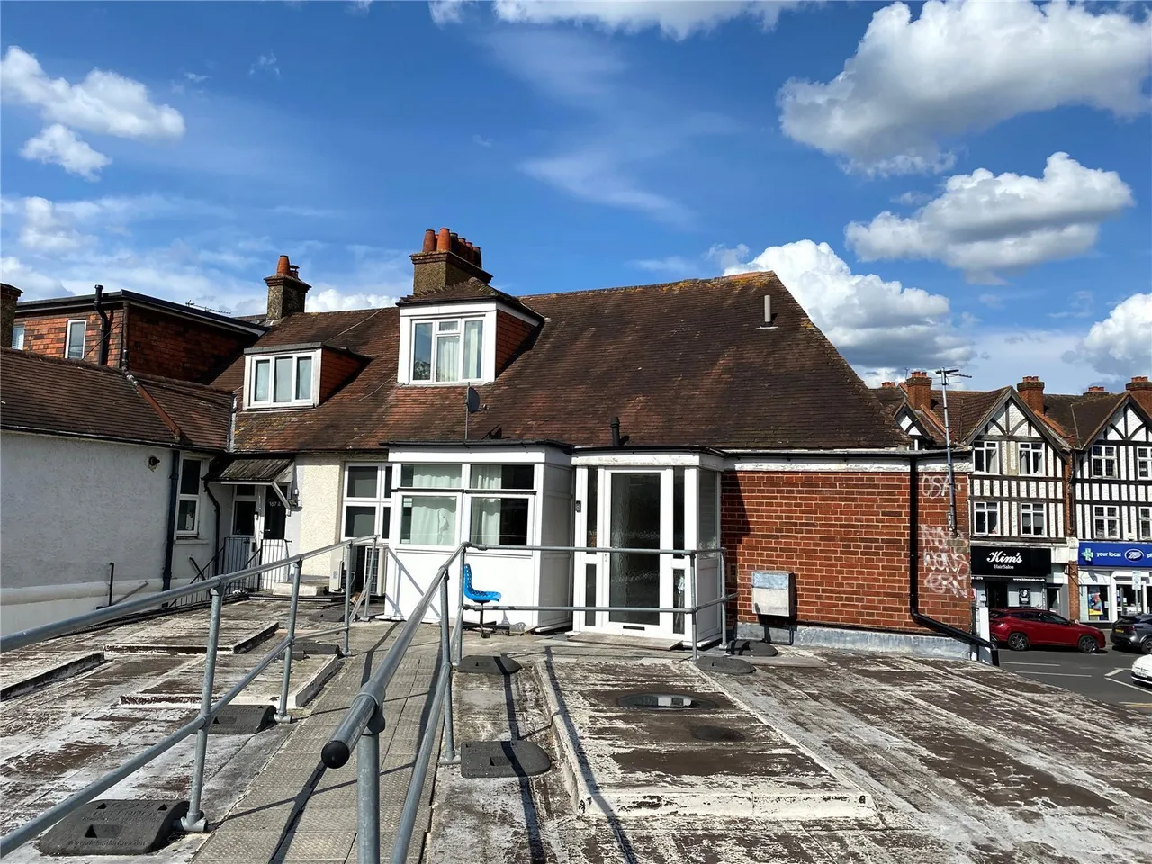Central Road, Worcester Park, KT4, photo 2