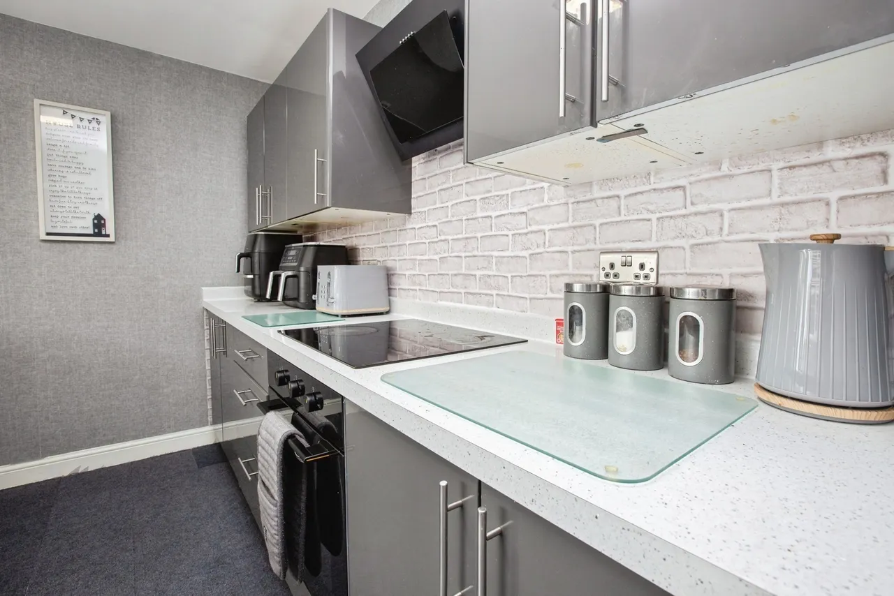 John Street, Sutton-in-Ashfield, NG17, photo 12