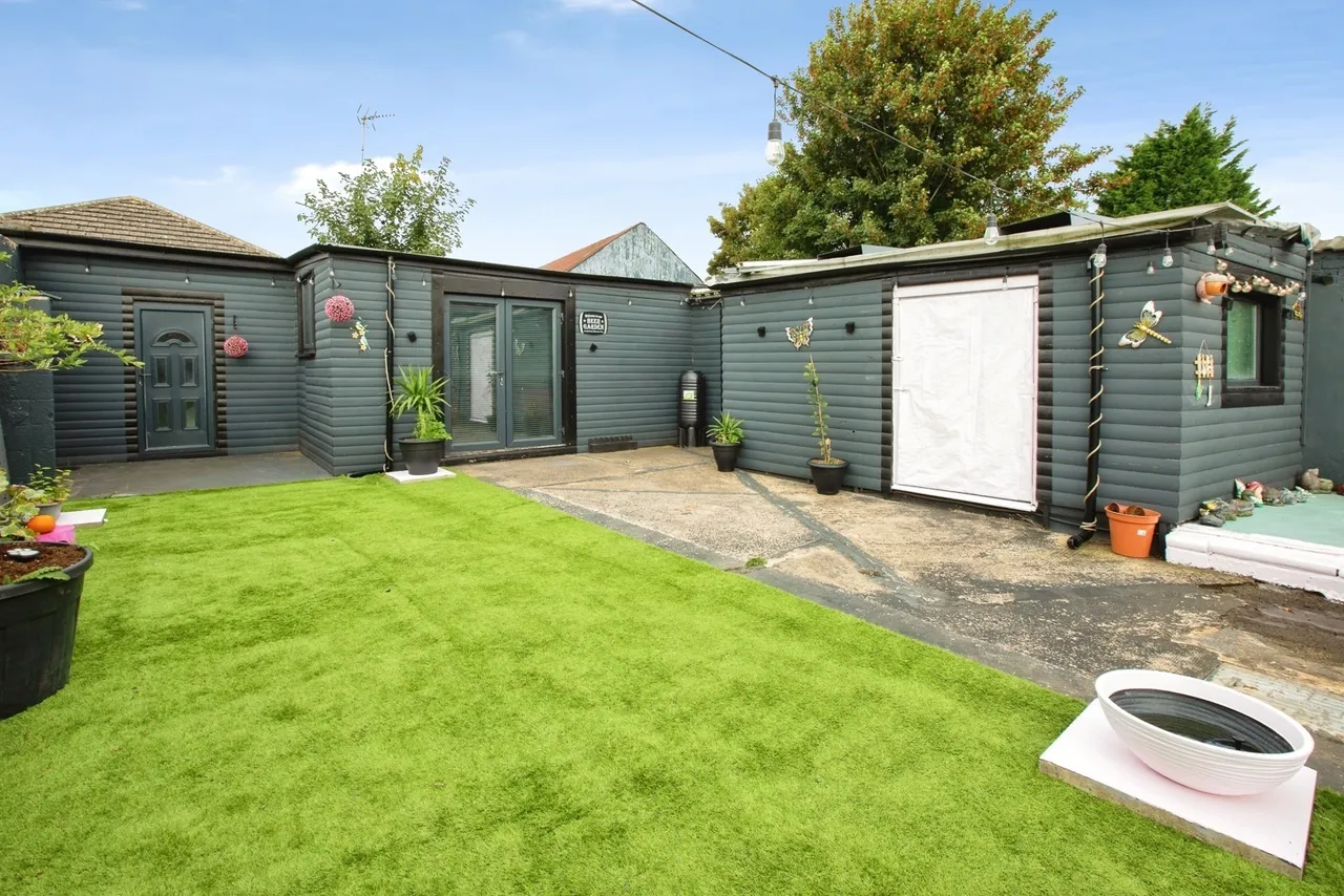John Street, Sutton-in-Ashfield, NG17, photo 5