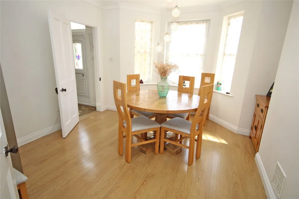 New Milton, Hampshire, photo 6
