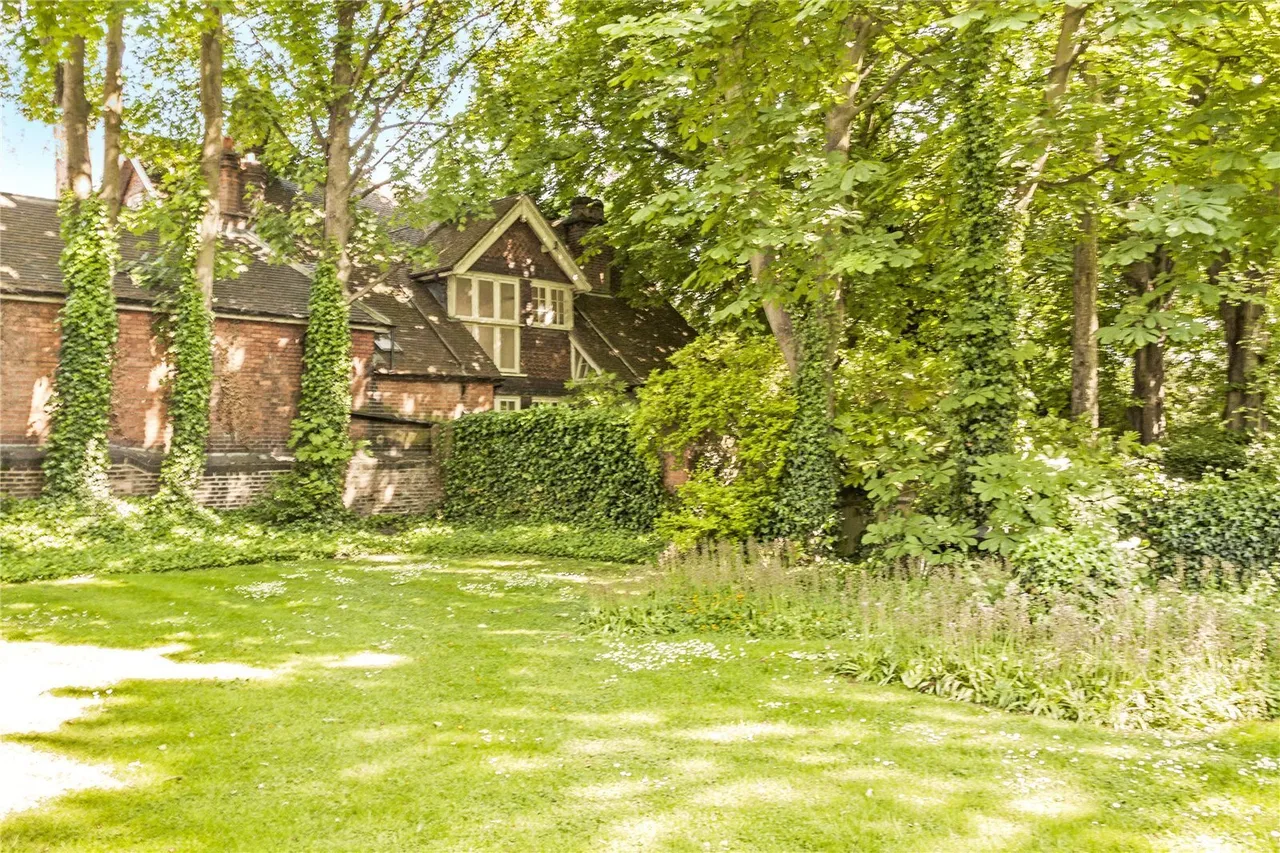 Fitzjohns Avenue, Hampstead, NW3, photo 6