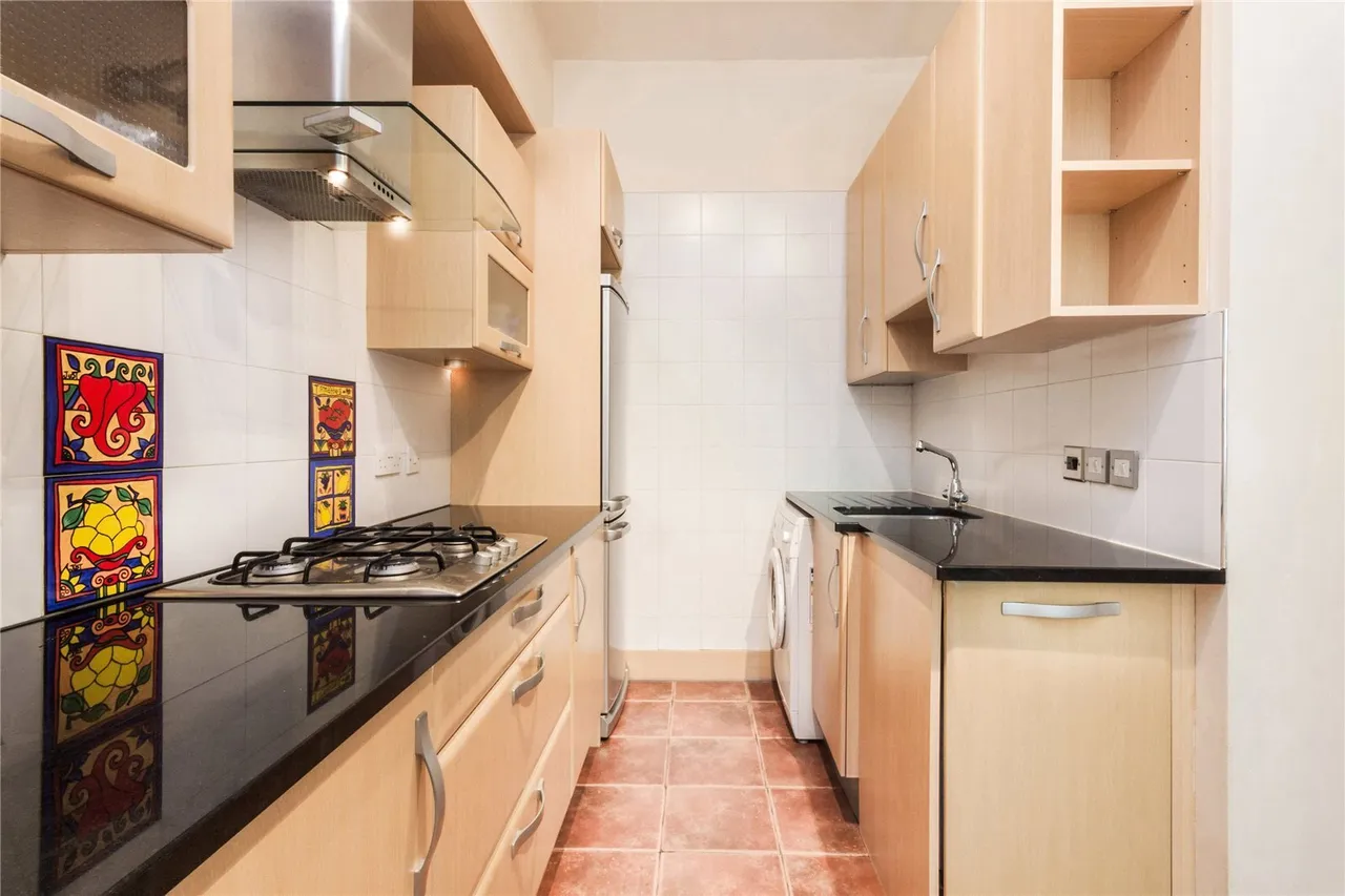 Fitzjohns Avenue, Hampstead, NW3, photo 13