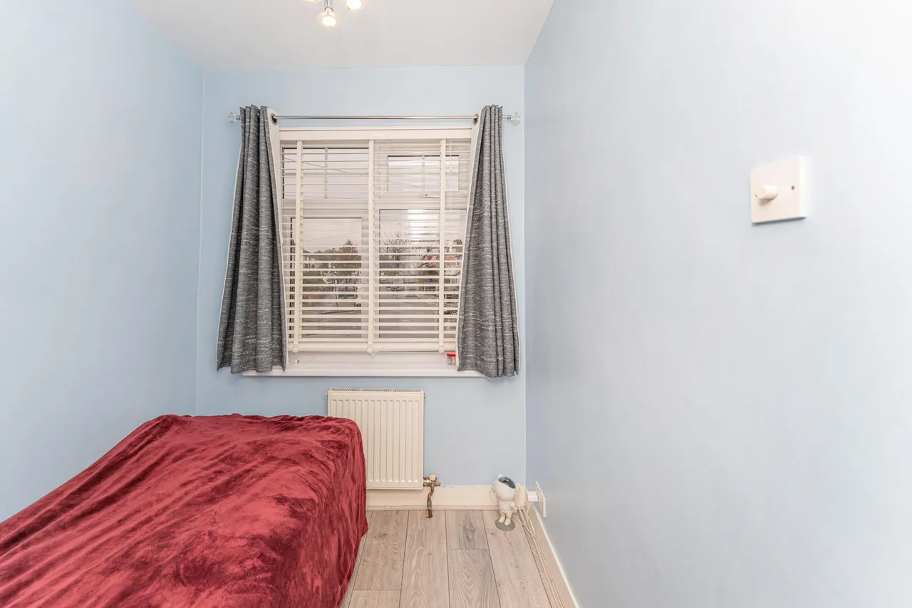 The Loning, Enfield, EN3, photo 15