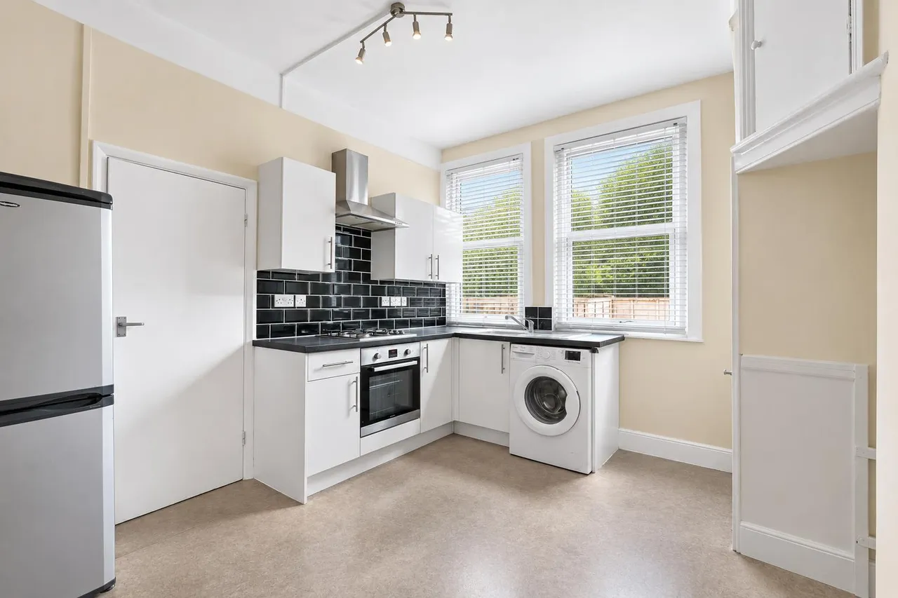 Idlecombe Road, LONDON, photo 10