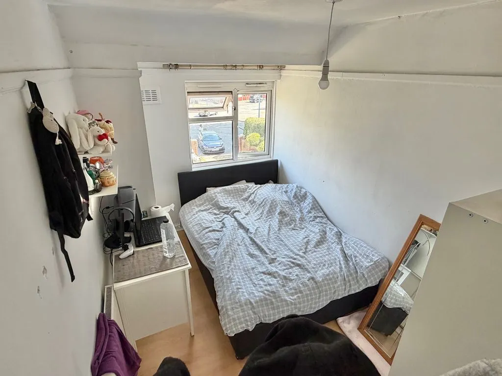 Finchley Road, Kingstanding, B44, photo 11