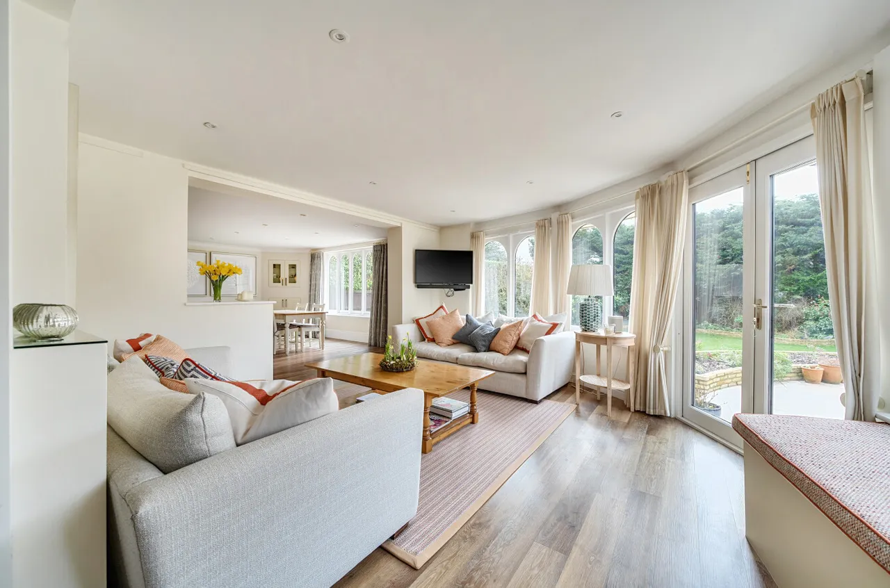 Field Way, Compton, SO21, photo 5