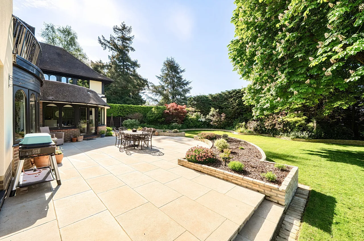 Field Way, Compton, SO21, photo 18