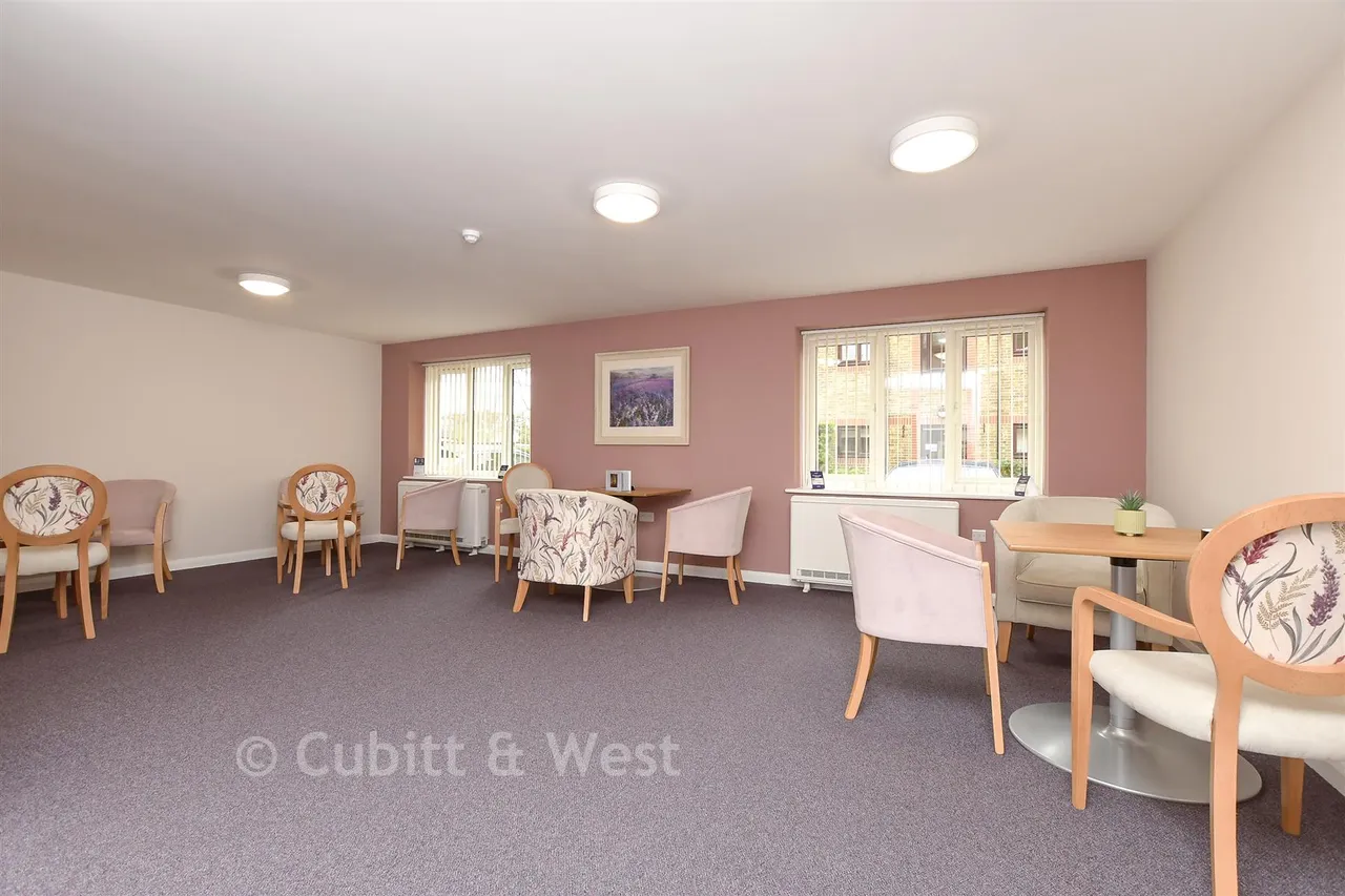 Reigate Hill, Reigate, RH2, photo 11
