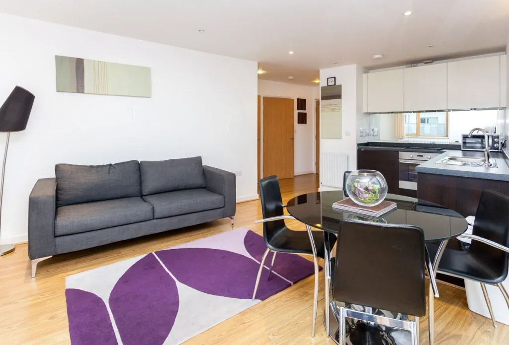 Arboretum Place, East Ham, IG11, photo 4
