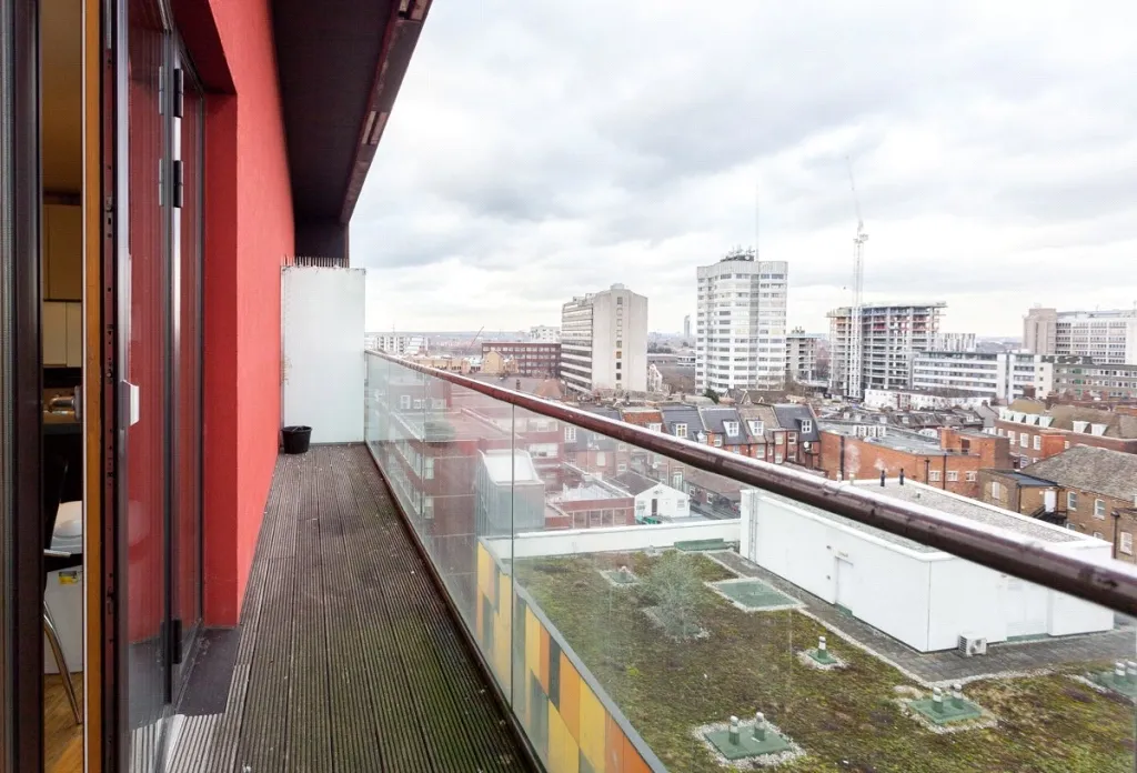 1 bed flat to rent, Arboretum Place, East Ham, IG11