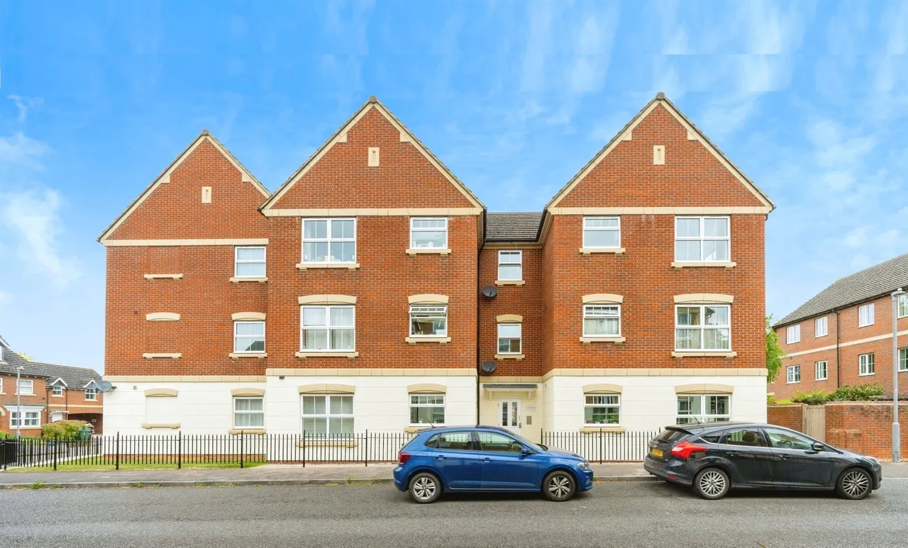 Alder Road, Weston Turville, HP22, photo 23