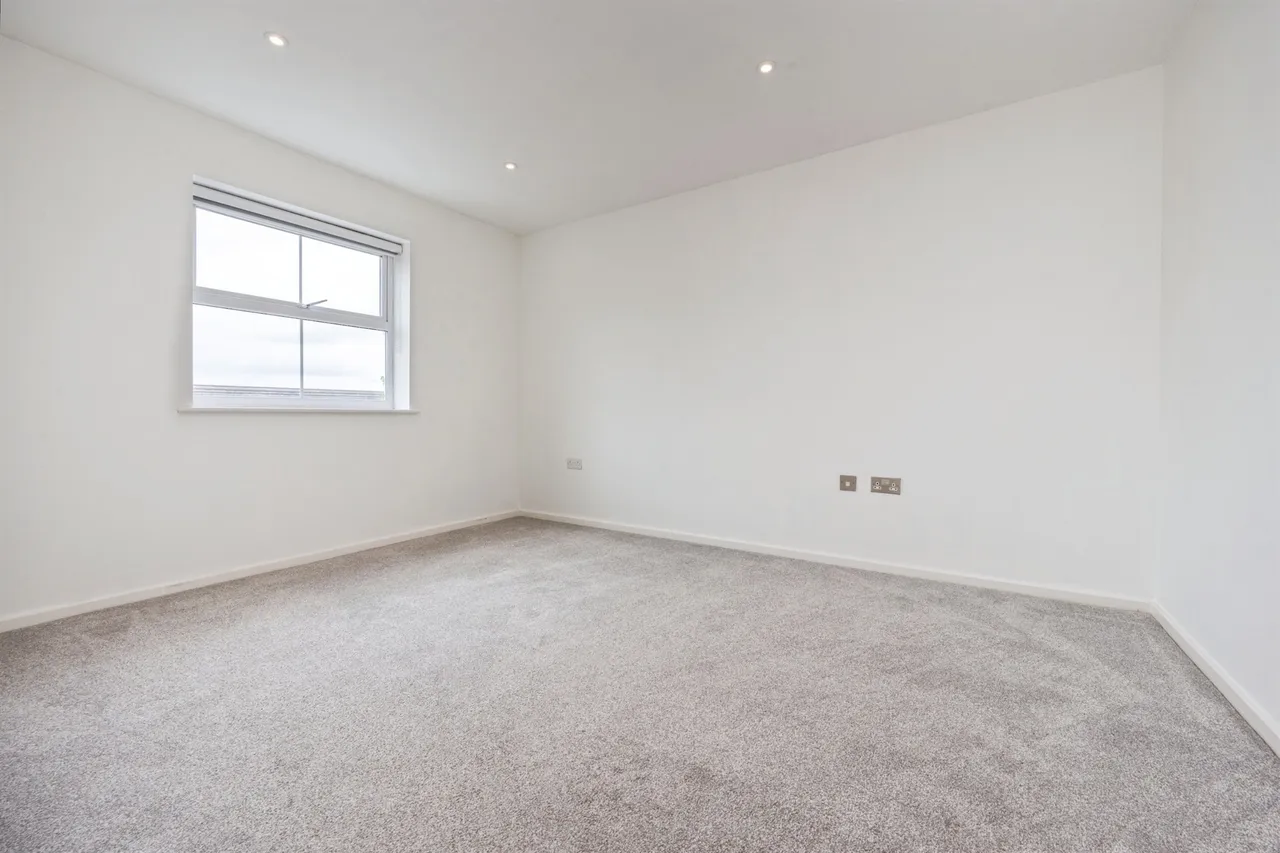 Alder Road, Weston Turville, HP22, photo 14