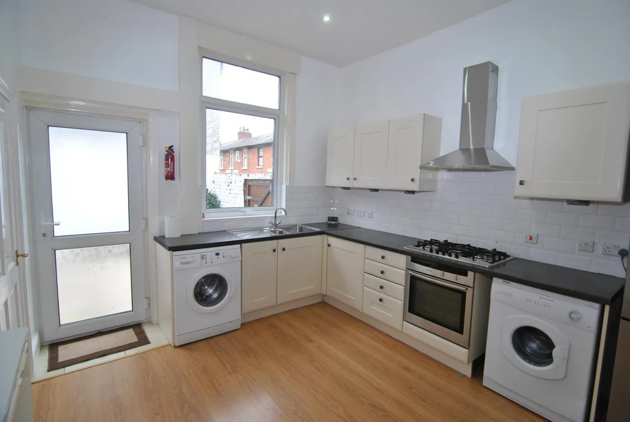 Francis Street, Ashton on Ribble, PR2, photo 3