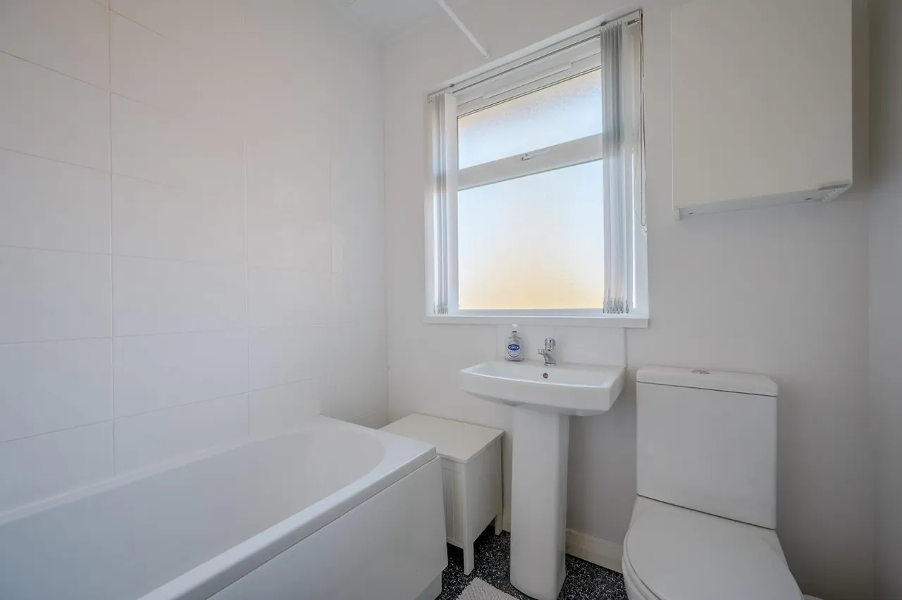 Belmont Church Road, belmont, BT4, photo 28
