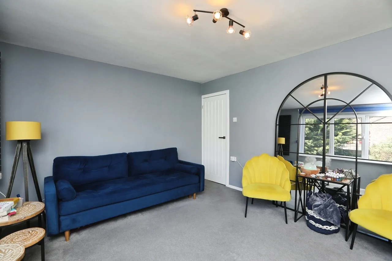 2 bed flat for sale — Roseholme, MAIDSTONE, Kent, ME16
