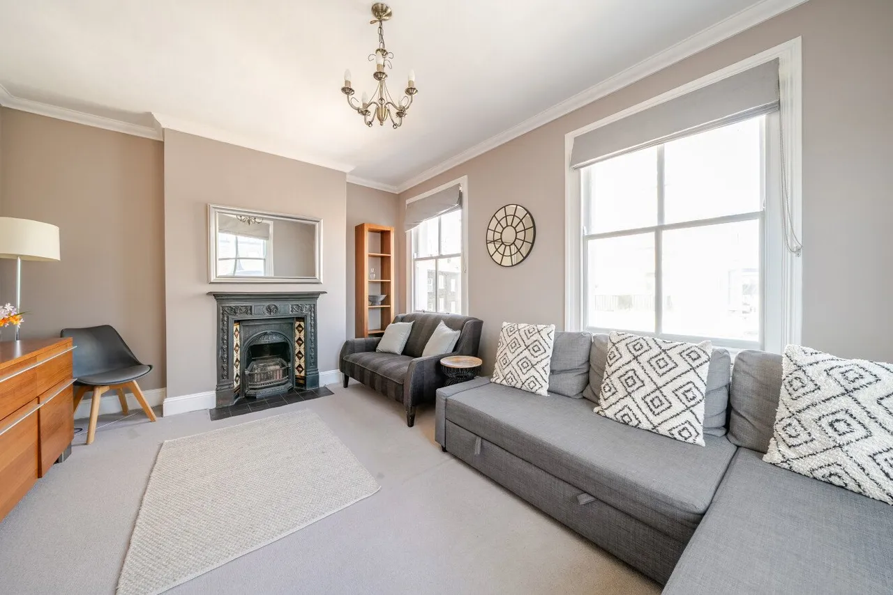 Queenstown Road, Battersea, London, SW8, photo 8