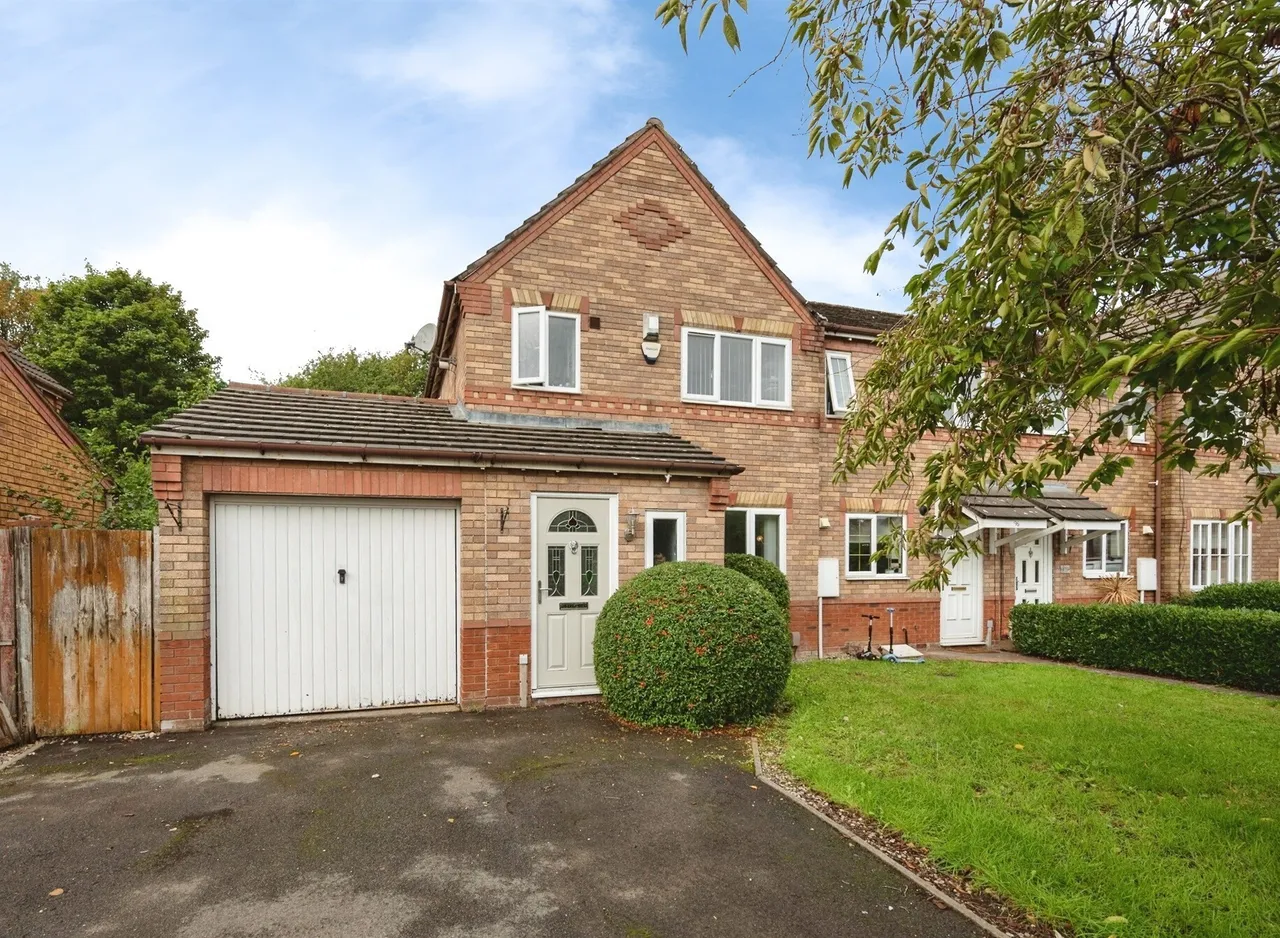 3 bed house for sale, Steven Drive, Bilston, WV14