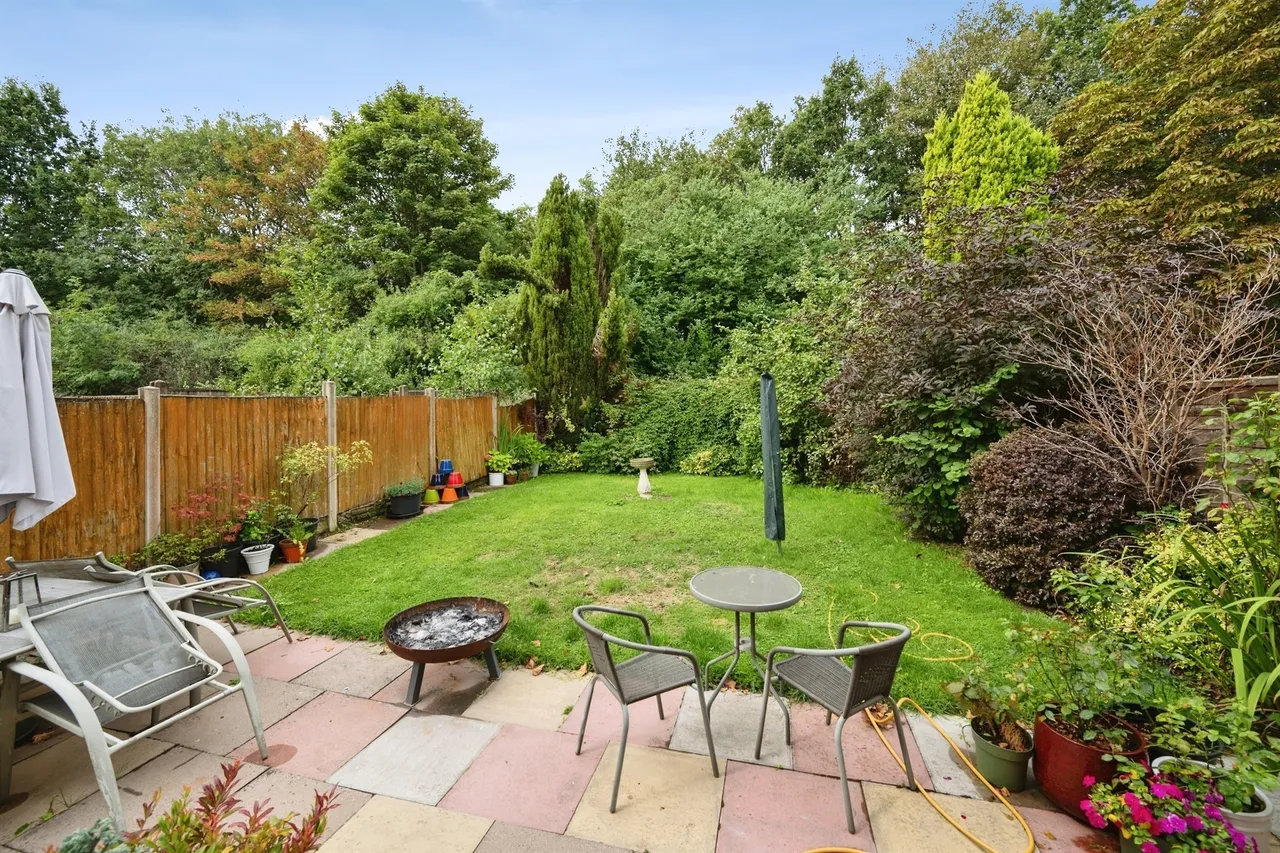Steven Drive, Bilston, WV14, photo 17