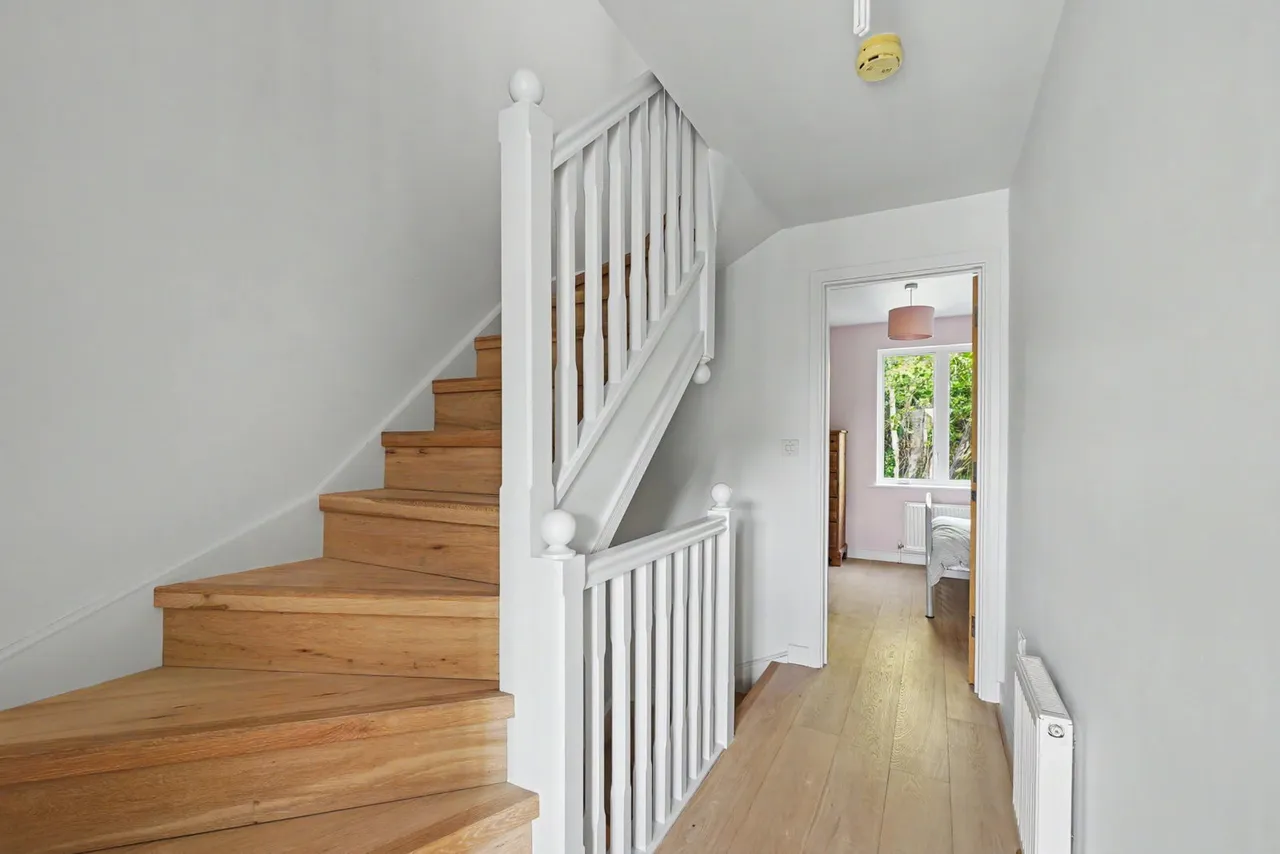 Crossfield Walk, Holborough Lakes, photo 14