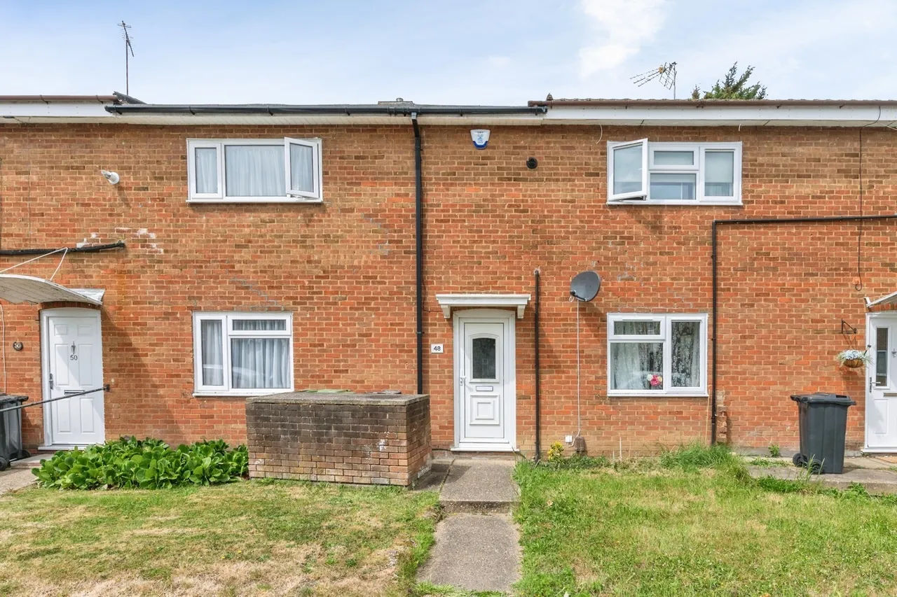2 bed house for sale — Pattiswick Square, Basildon, Essex, SS14