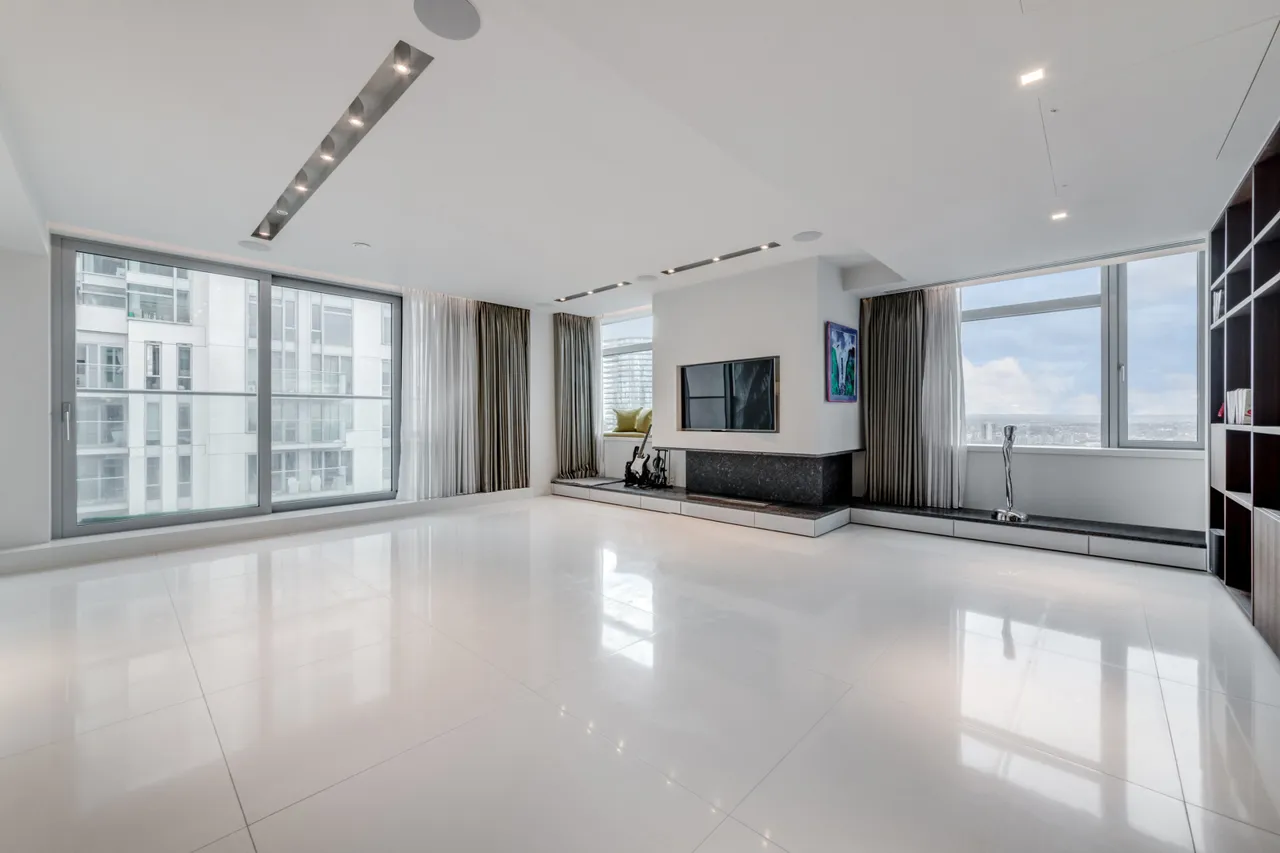 Pan Peninsula Square, London, E14, photo 2