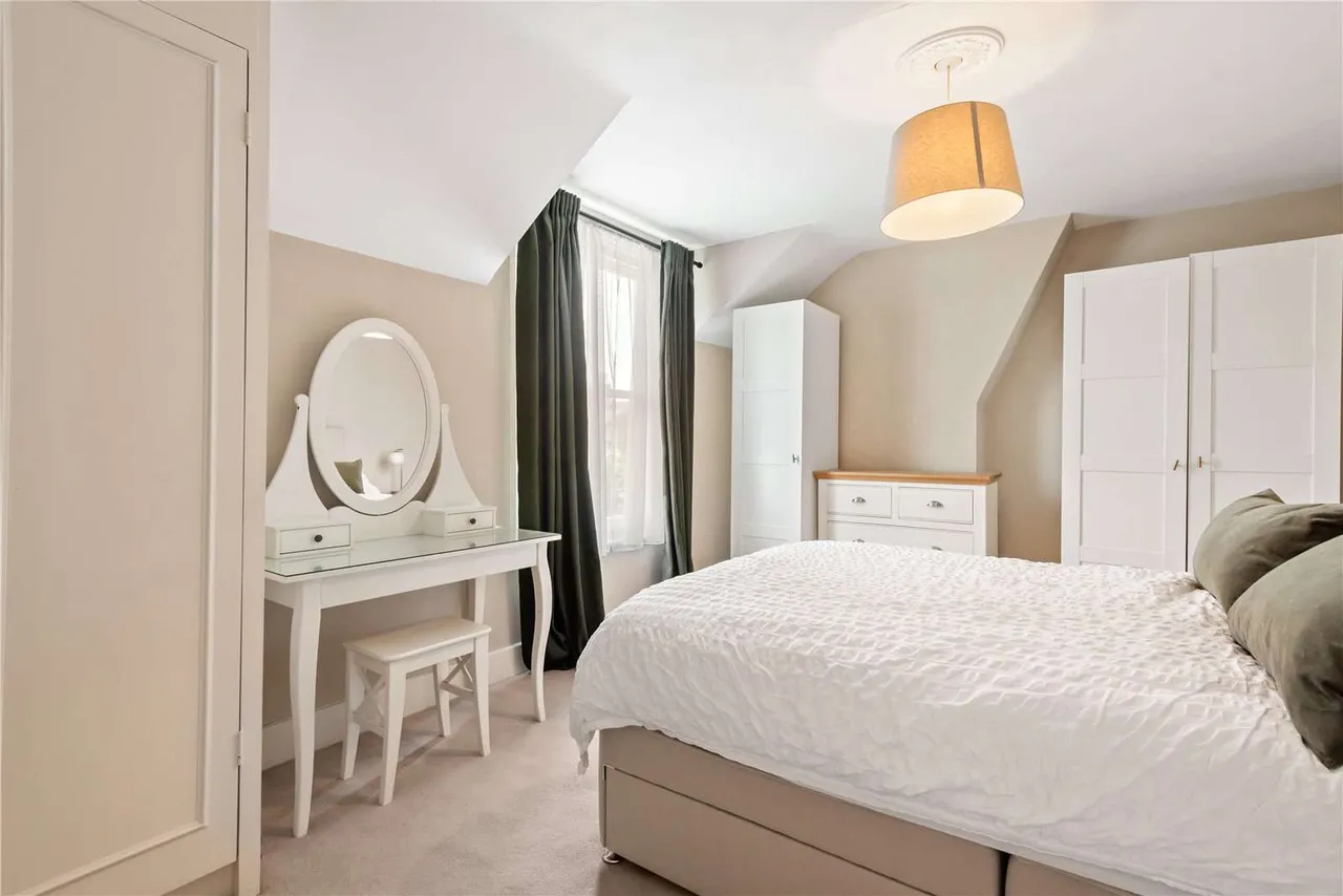 Lavender Gardens, London, SW11 1DN, photo 4