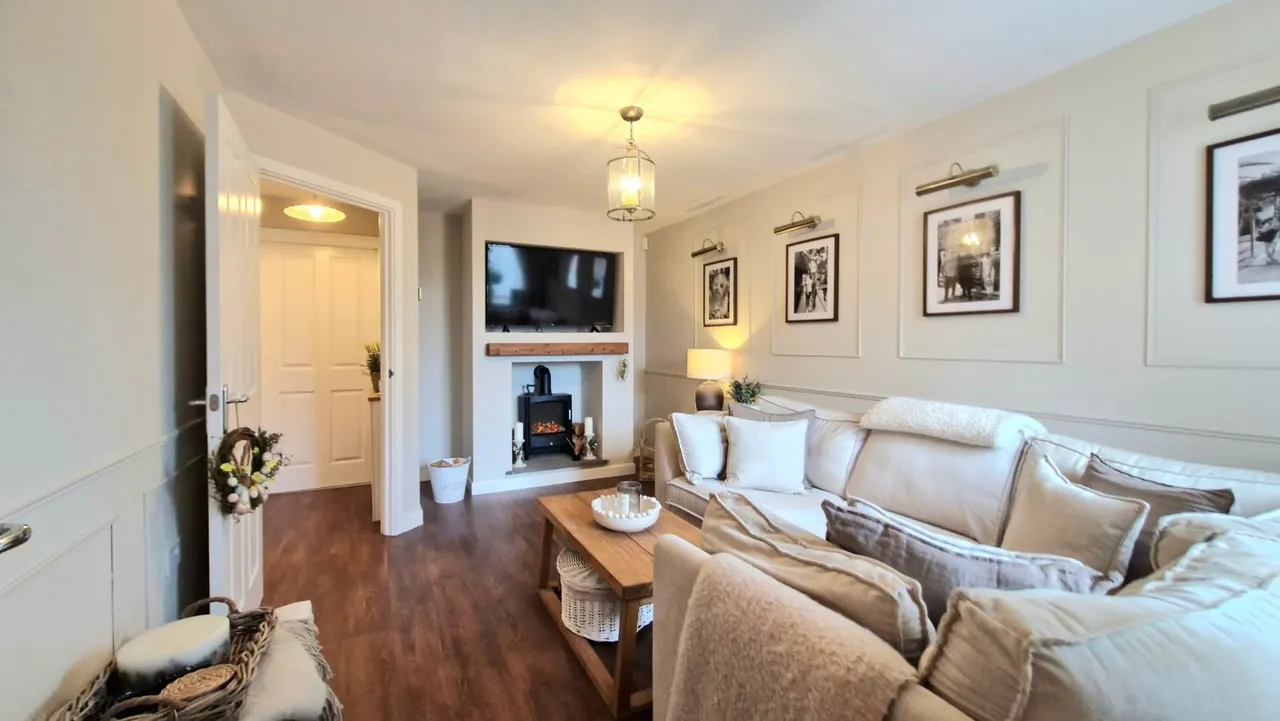 Jubilee Drive, MARKET DEEPING, Peterborough, PE6, photo 2