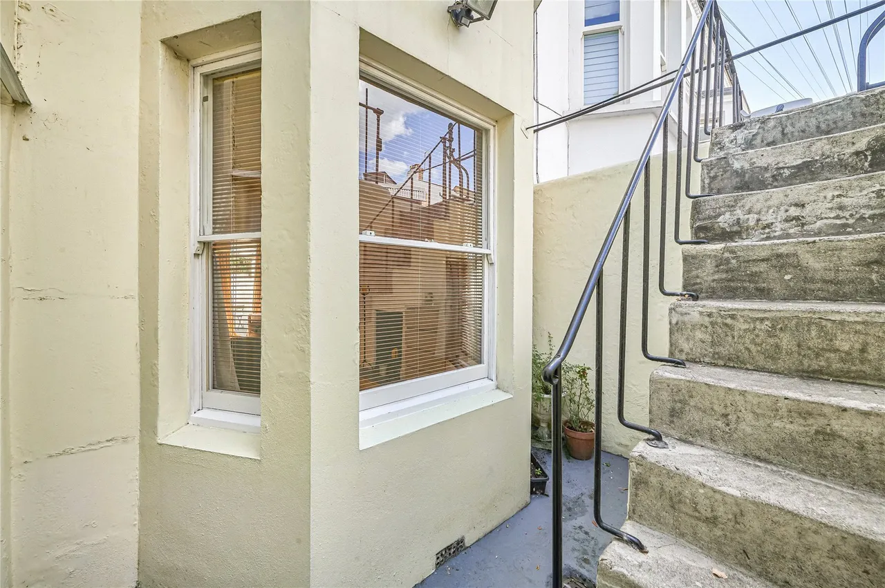 Hannell Road, London, SW6, photo 9