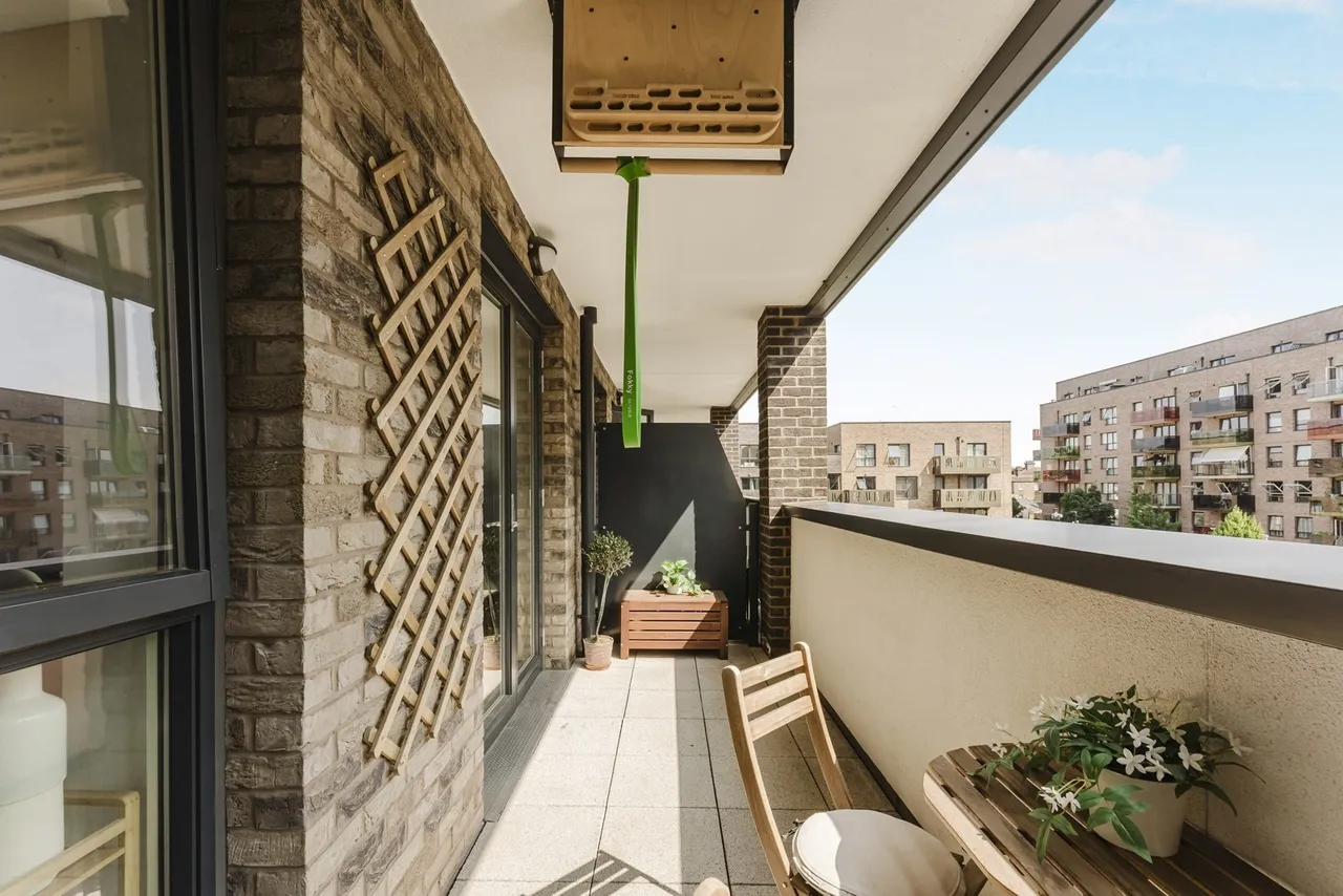 Clarkson Crescent, London, E17, photo 4