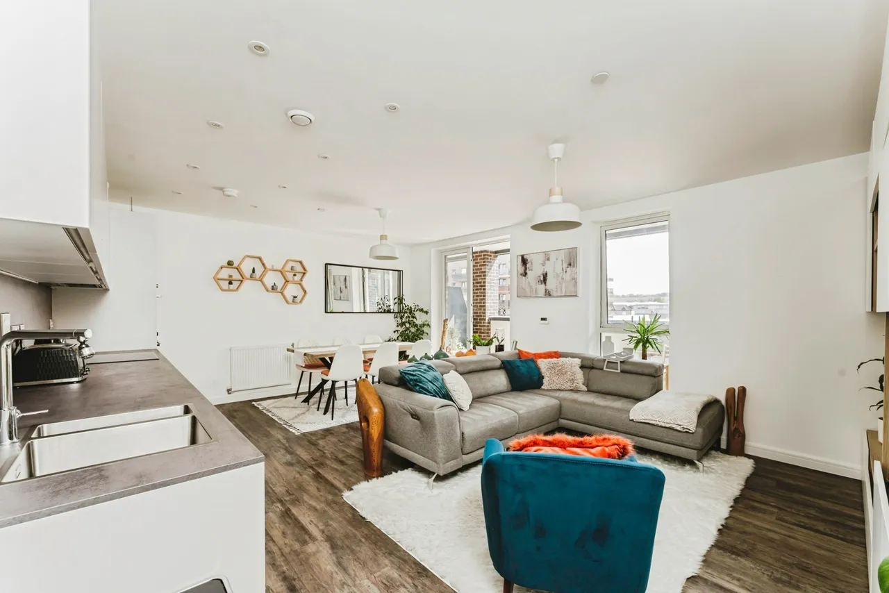 Clarkson Crescent, London, E17, photo 10
