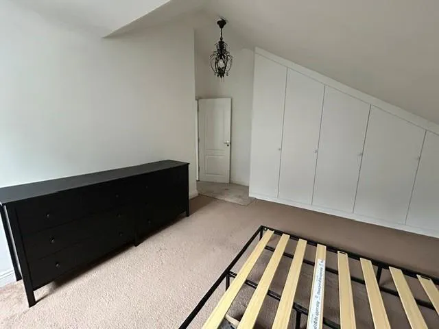 Iona Crescent, Cippenham, photo 7