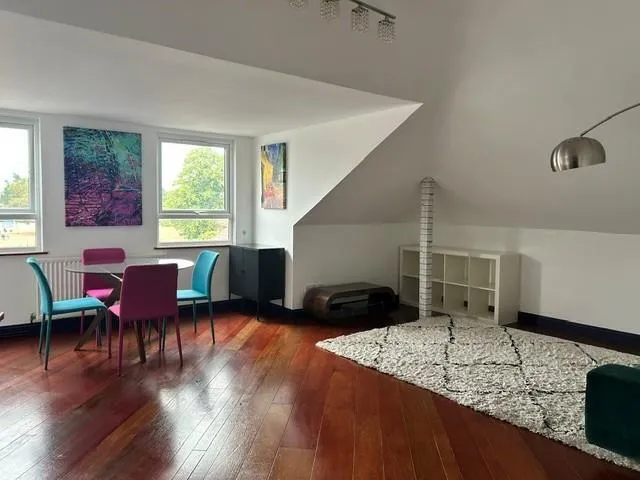 Iona Crescent, Cippenham, photo 3