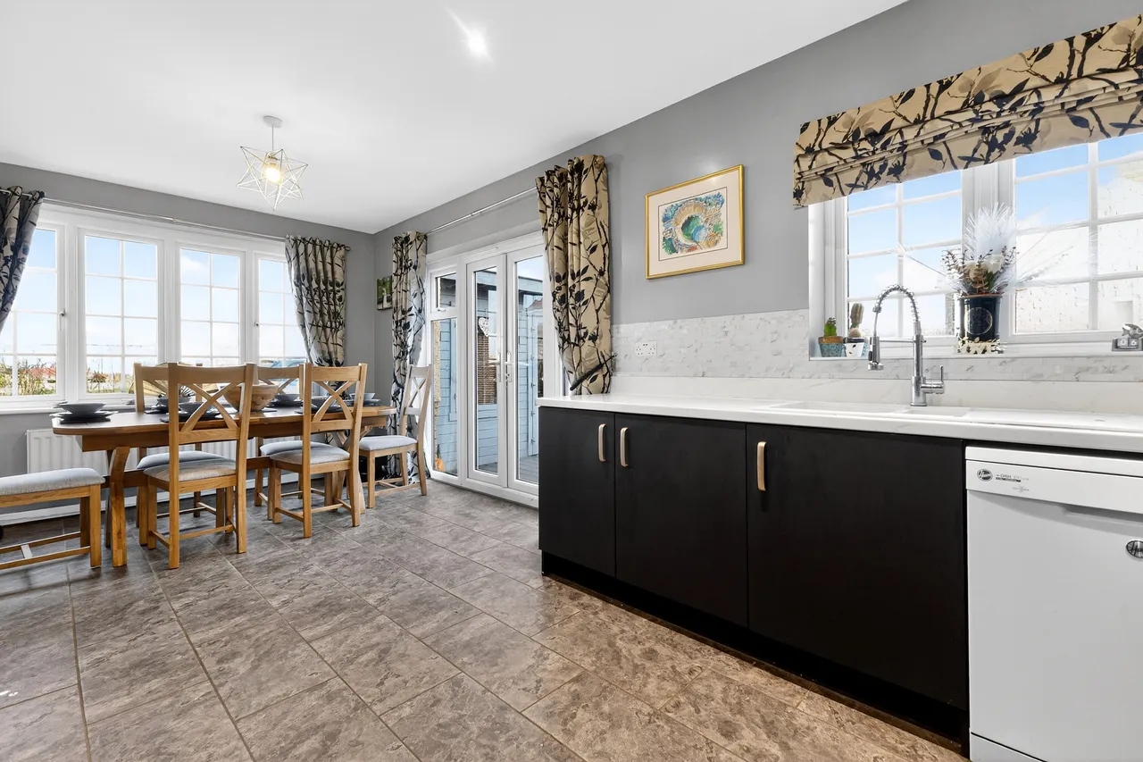 Maple Drive, Somerton, TA11, photo 6