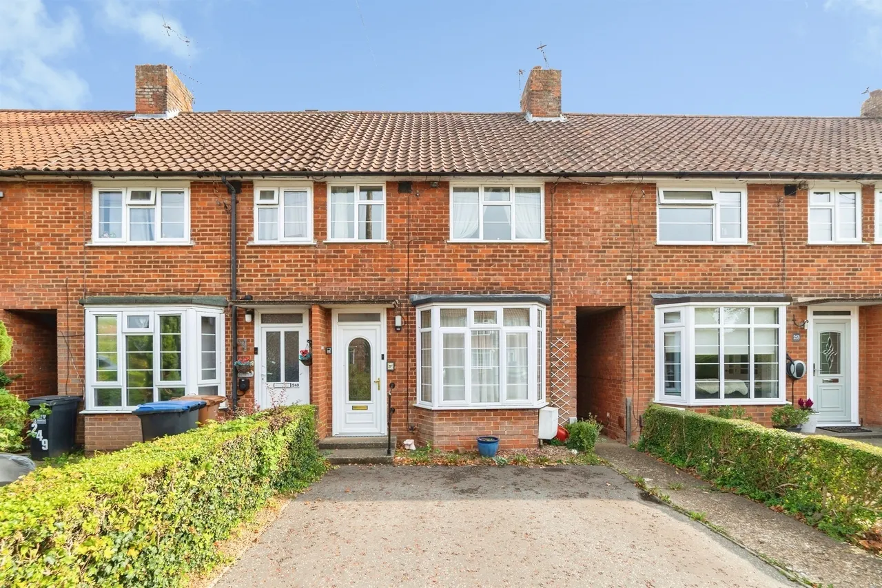 3 bed house for sale, Handside Lane, Welwyn Garden City, AL8