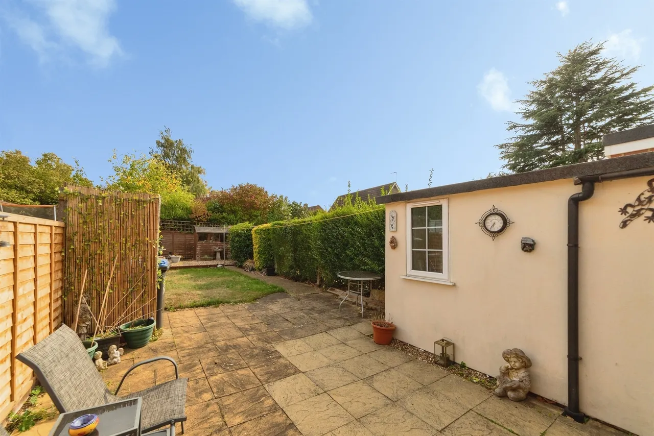 Handside Lane, Welwyn Garden City, AL8, photo 16