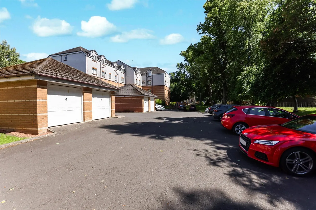 Cartbank Grove, Muirend, Glasgow, G44, photo 20