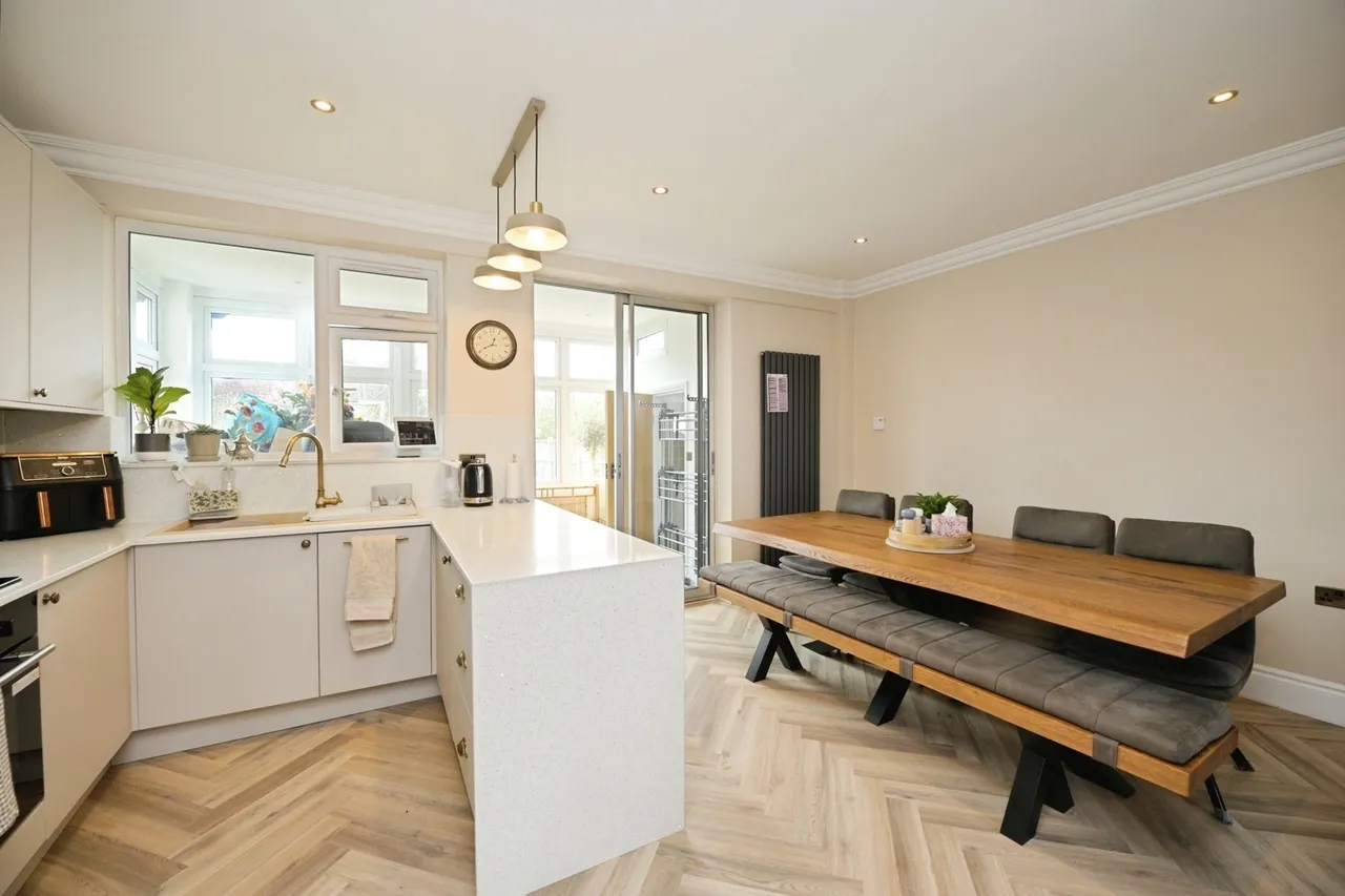 Essex Road, Romford, RM7, photo 6