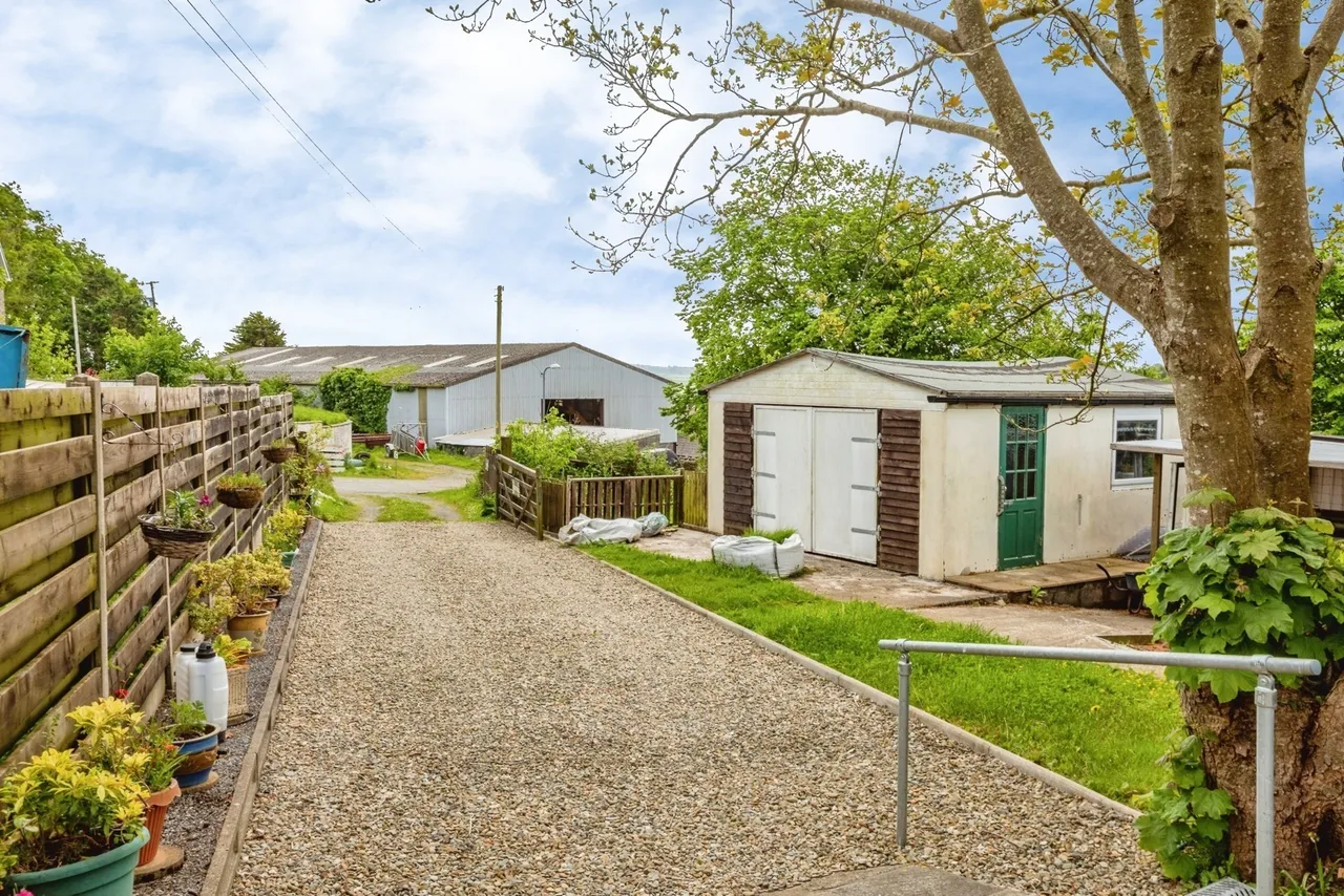 Coed Y Bryn, Llandysul, SA44, photo 26