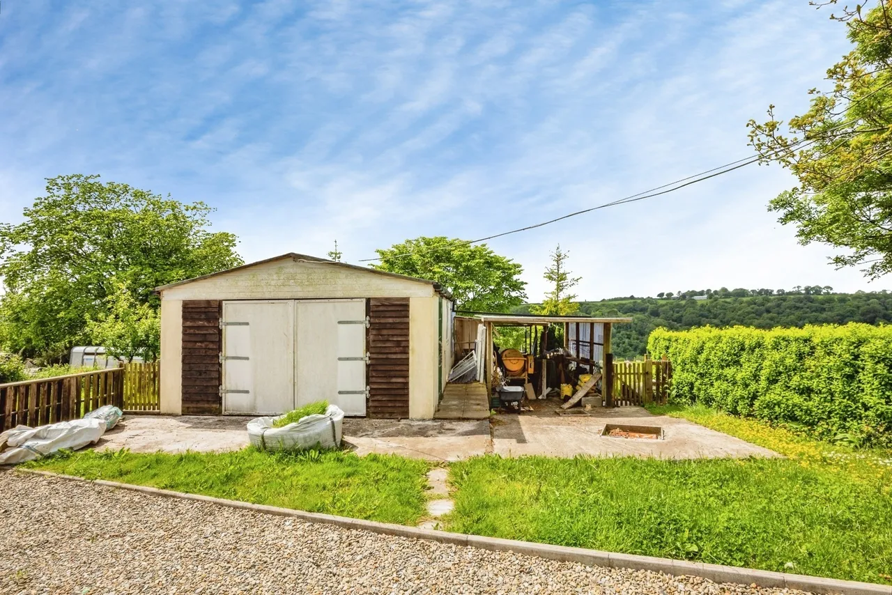 Coed Y Bryn, Llandysul, SA44, photo 24