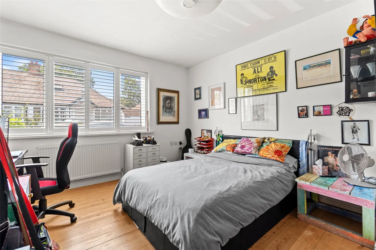 Willow Way, Sunbury, TW16 6BT, photo 10