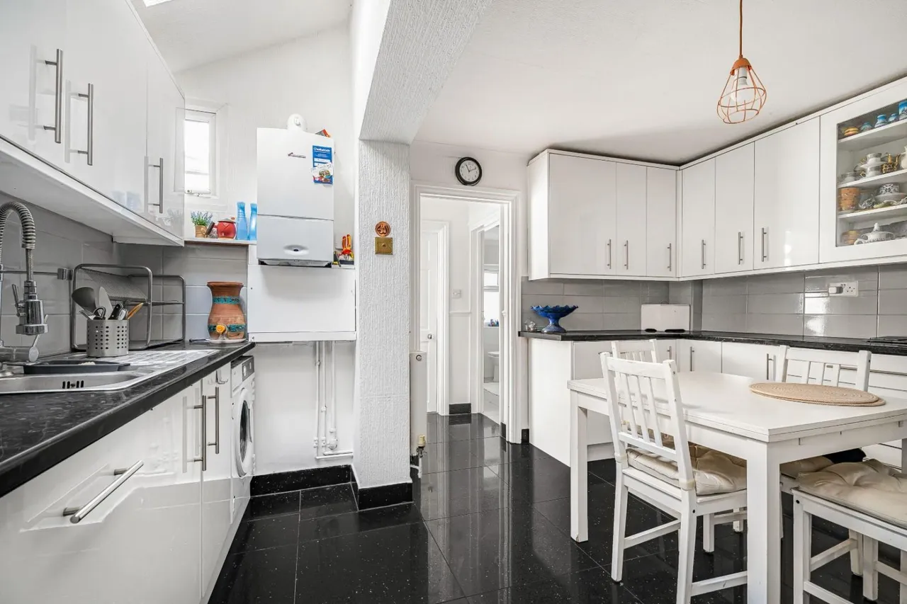 New City Road, Plaistow, London, E13 9PX, photo 12