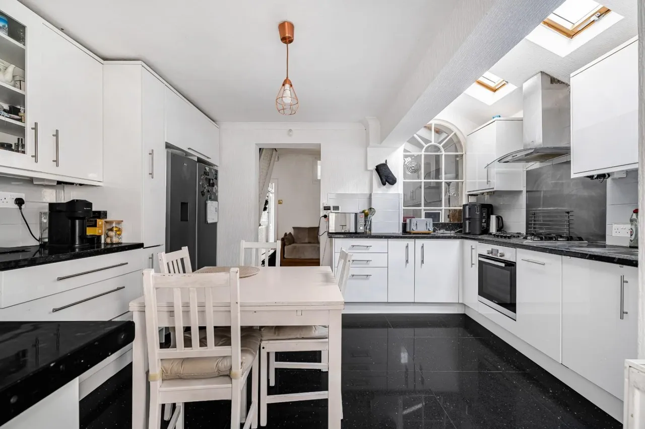 New City Road, Plaistow, London, E13 9PX, photo 9