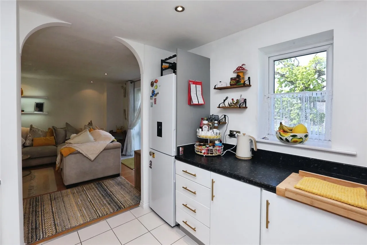 White's Way, Hedge End, SO30, photo 8