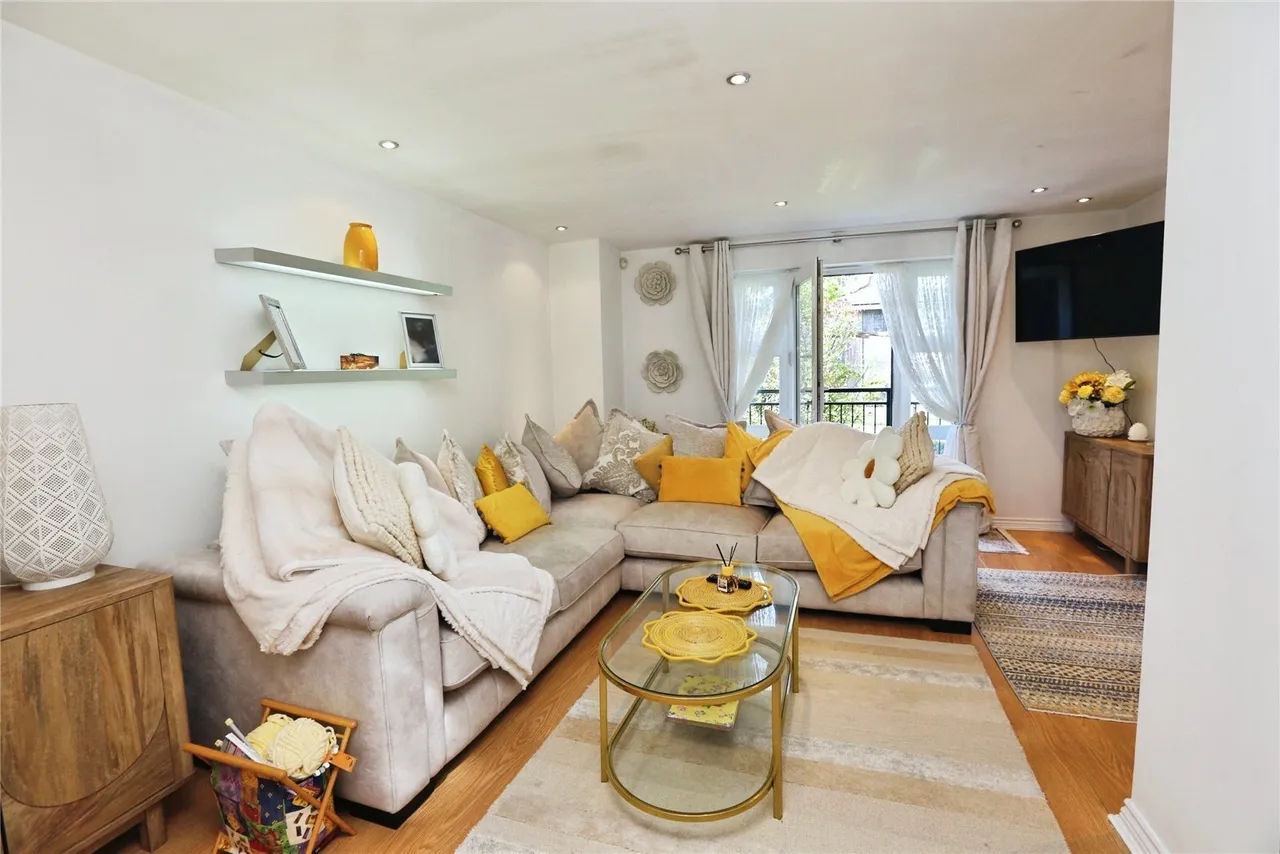 White's Way, Hedge End, SO30, photo 6
