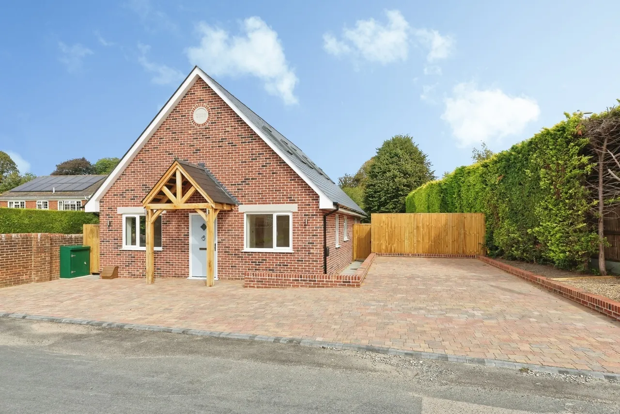 3 bed house for sale — Westcourt Lane, Shepherdswell, Dover, Kent, CT15
