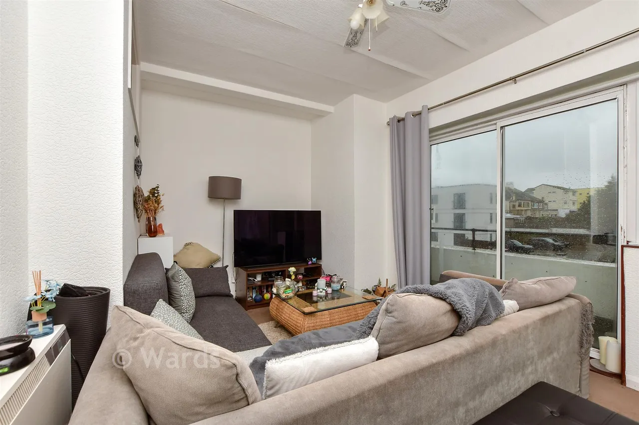 Northumberland Avenue, Cliftonville, CT9, photo 5