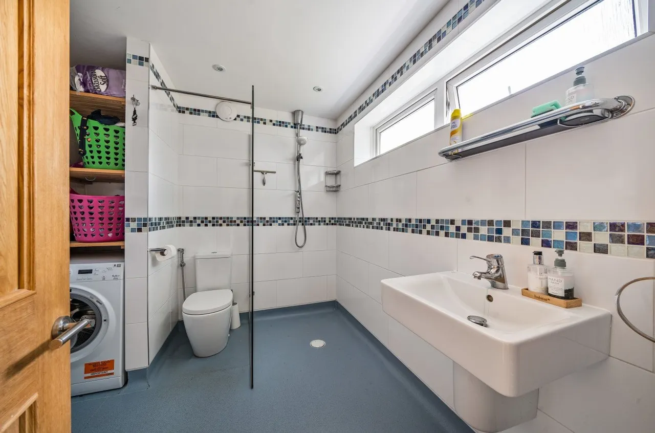 Warren Avenue, Kent, BR6, photo 12