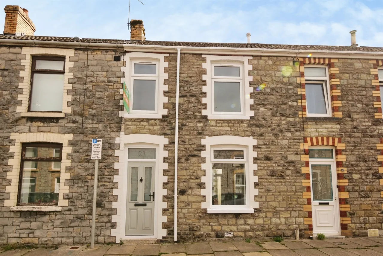 3 bed house for sale, Cheltenham Terrace, Bridgend, CF31